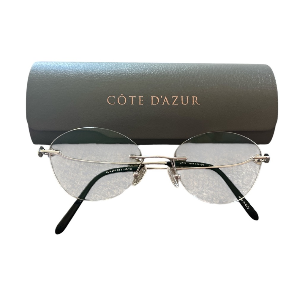 Côte d’Azur Silver and Black feather light Glasses with Rectangular Frame